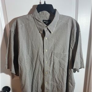 Nice Eddie Bauer small plaid button down shirt in size XL